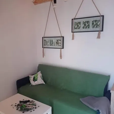 Nad Morzem, Laba Kolo Jaroslawca, * ルシノボ