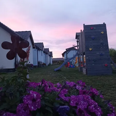 Nad Morzem, Laba Kolo Jaroslawca, ルシノボ